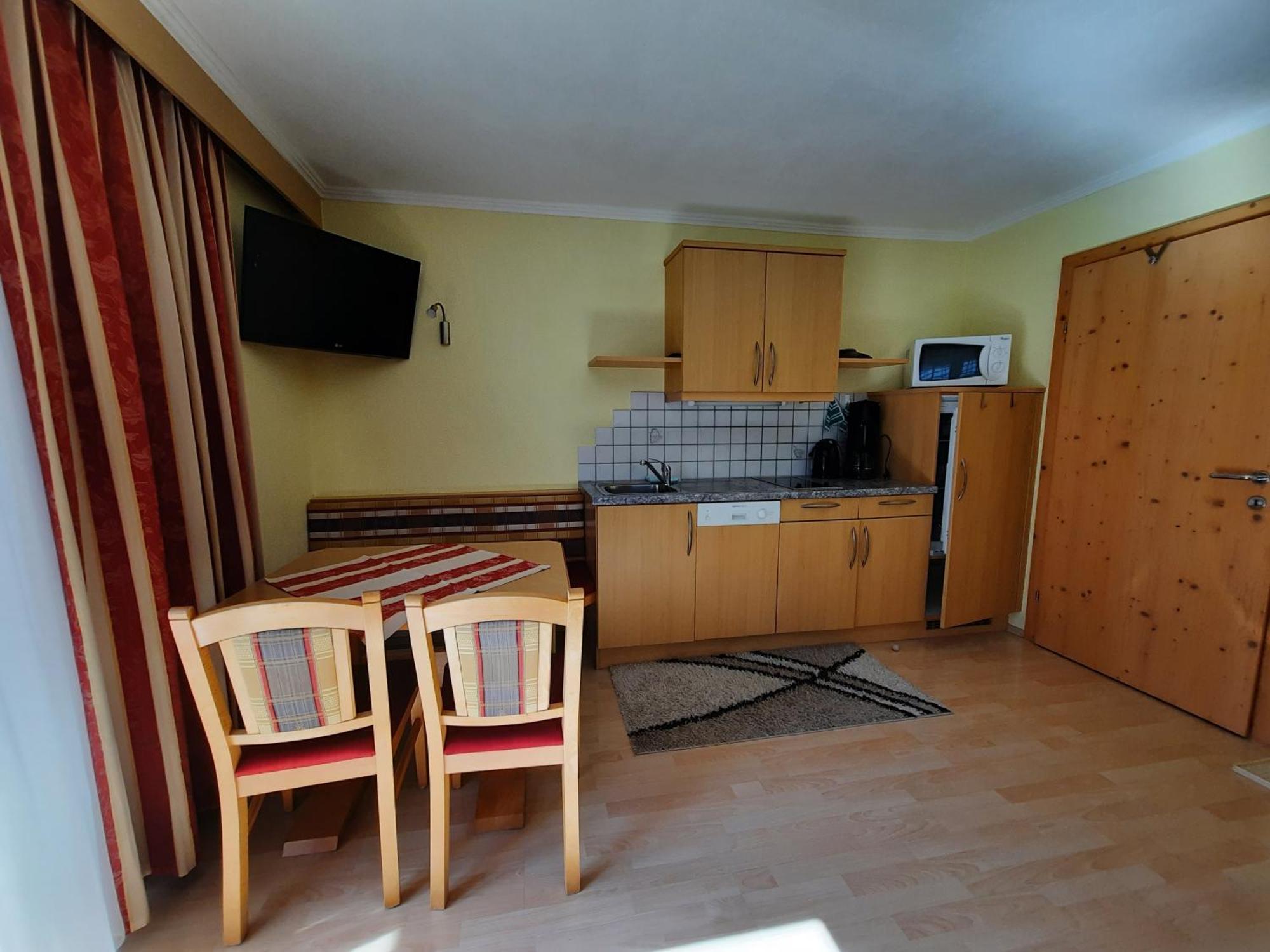 Ferienwohnung Haus Tanja Längenfeld Exterior foto